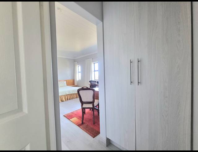 4 BEDROOM HOUSE FOR SALE IN DANA BAY